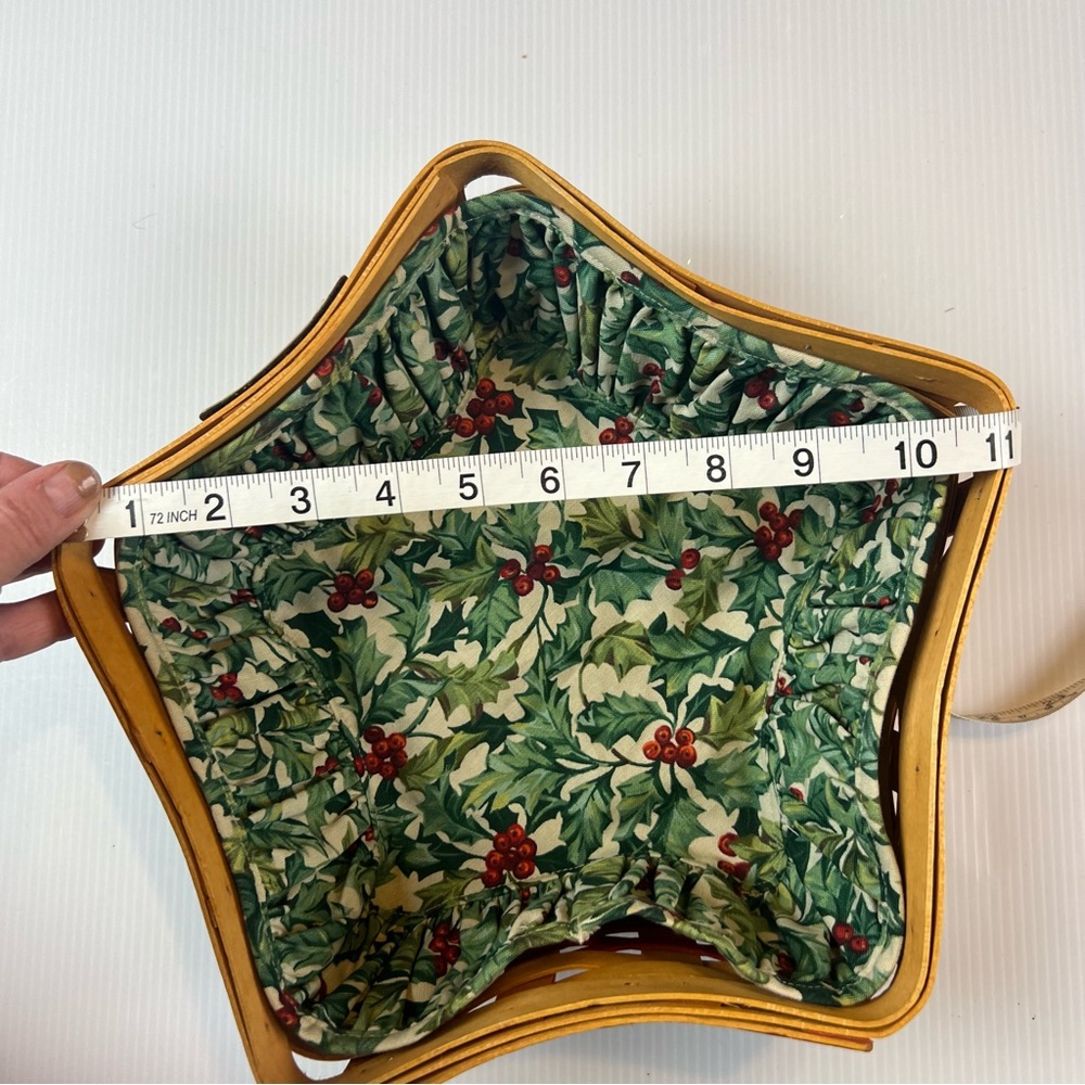 Longaberger 2001 Red Shining Star Basket with American Holly Liner - Picture 12 of 16